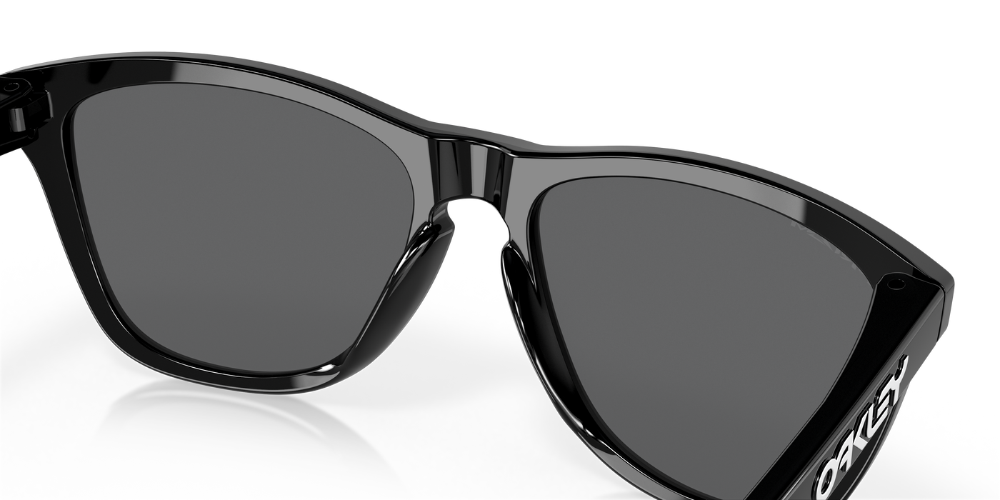 Oakley Frogskins Prizm Black Lenses Polished Black Frame - Cyclop.in