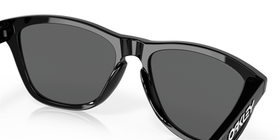 Oakley Frogskins Prizm Black Lenses Polished Black Frame - Cyclop.in