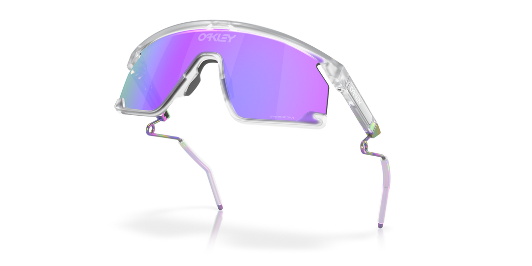 Oakley BXTR l（マットクリア/プリズムバイオレット） Buy Oakley BXTR Prizm Violet Lenses Matte Clear Frame | Cyclop.in
