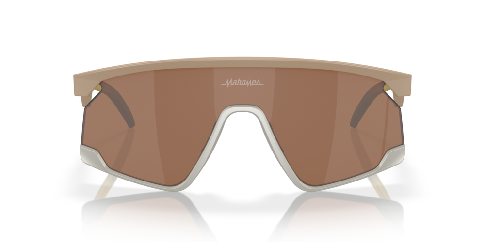 Oakley BXTR Patrick Mahomes II Collection Prizm Tungsten Lenses Matte Terrain Tan Frame - Cyclop.in