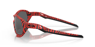 Oakley Plazma Red Tiger Prizm Black Lenses, Red Tiger Frame (Red Tiger Collection) - Cyclop.in