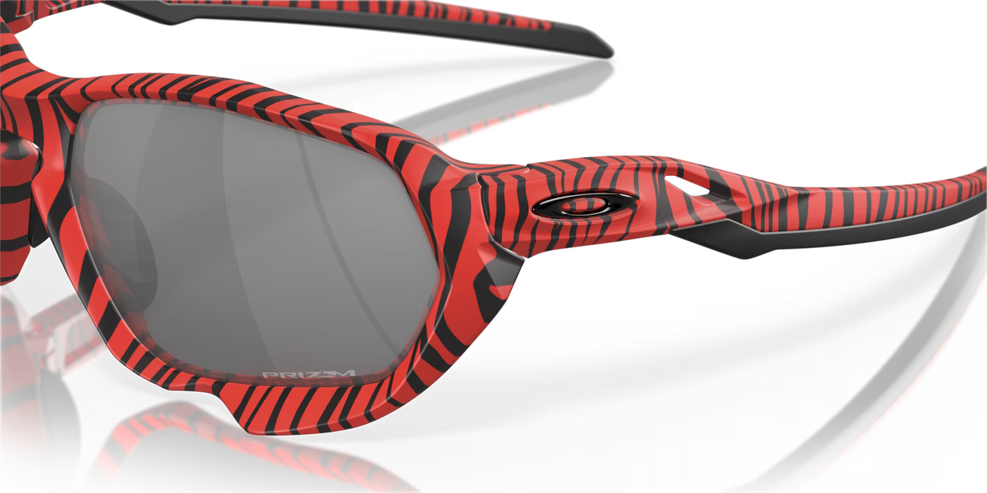 Oakley Plazma Red Tiger Prizm Black Lenses, Red Tiger Frame (Red Tiger Collection) - Cyclop.in