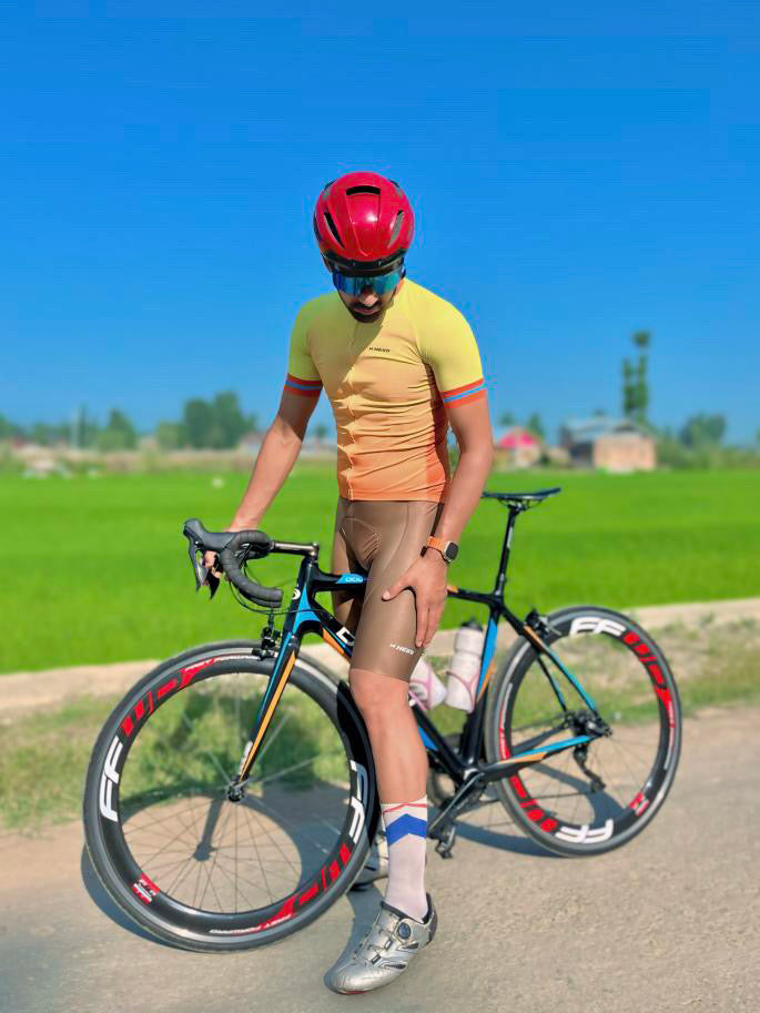 Heini Venice 432 Men's Half Sleeves Jersey - Cyclop.in