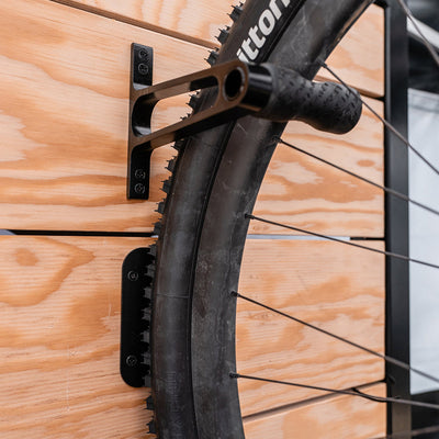Lezyne CNC Alloy Wheel Hook - Black - Cyclop.in