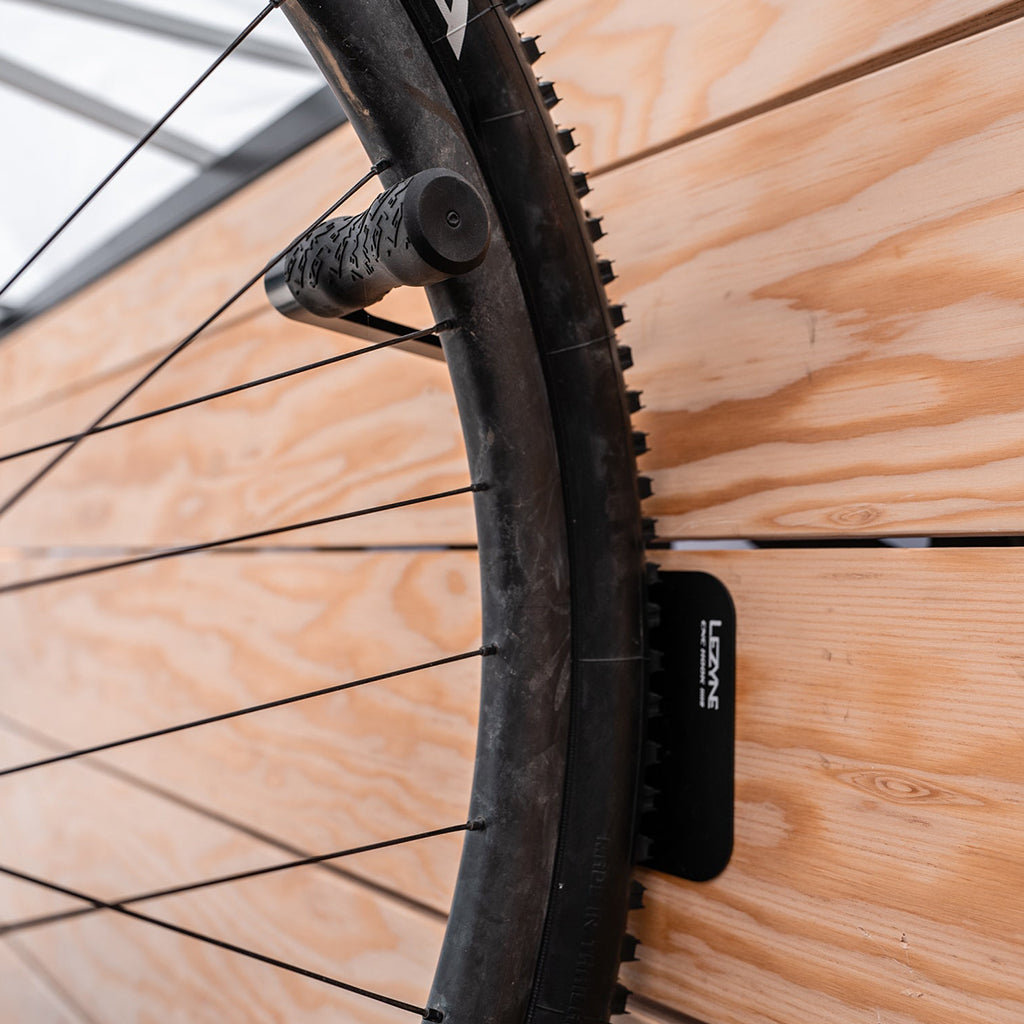 Lezyne CNC Alloy Wheel Hook - Black - Cyclop.in