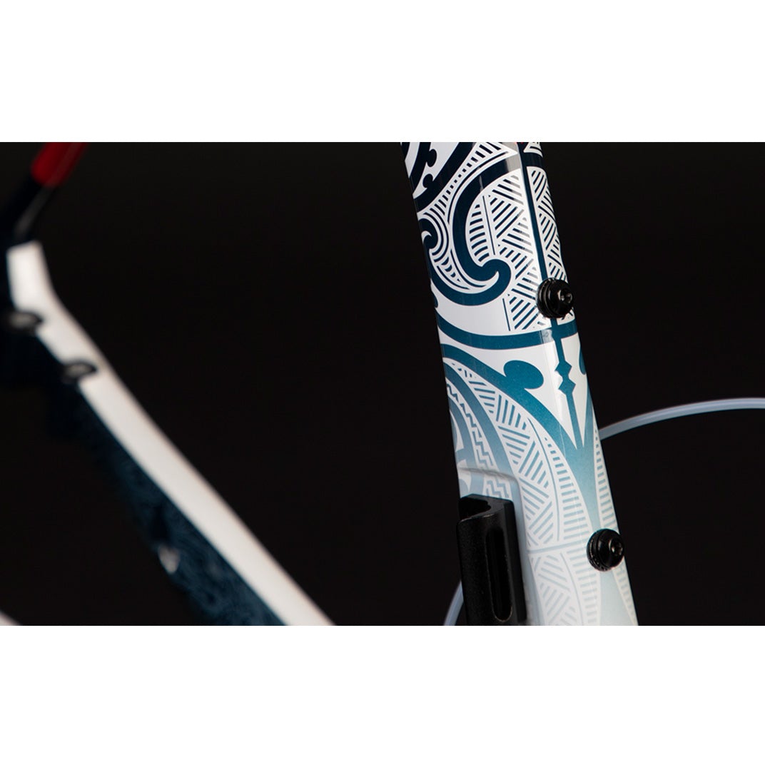 Chapter2 RERE Aero Road Disc Brake Frameset - Blue and White - Cyclop.in