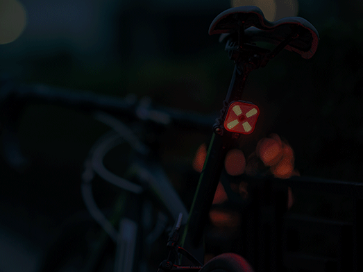 RAVEMEN CL06 Red Backlight - Cyclop.in