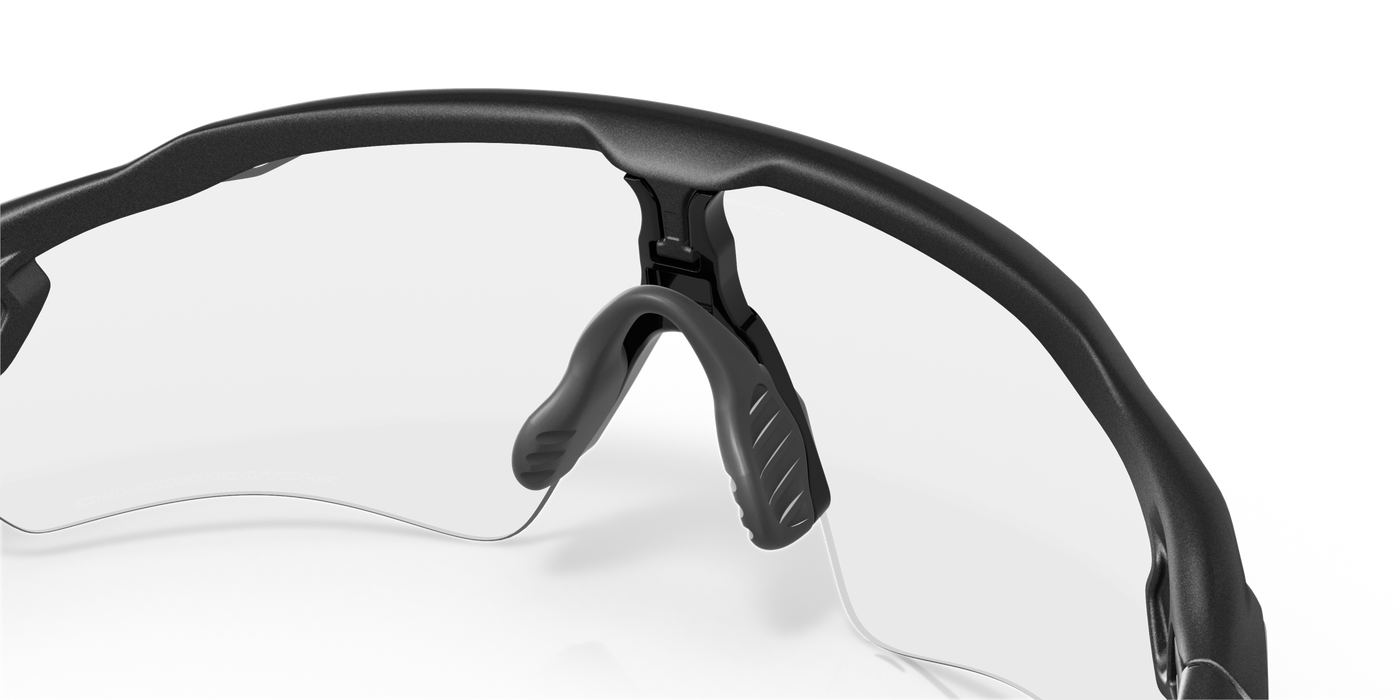 Oakley Radar EV Path Clear To Black Iridium Photochromic Lenses Steel Frame - Cyclop.in