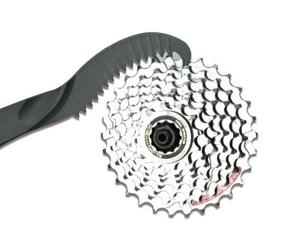 Icetoolz C123 Sprocket Cleaning Brush - Cyclop.in