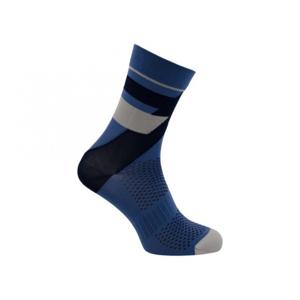 AGU Essential Inception Socks - Cyclop.in