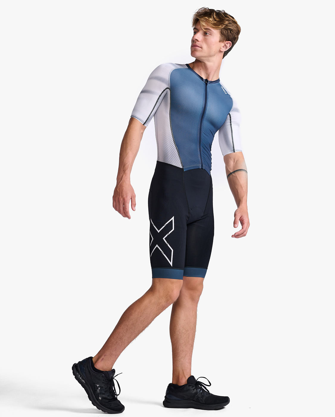 2XU Light Speed Sleeved Trisuit - Cyclop.in