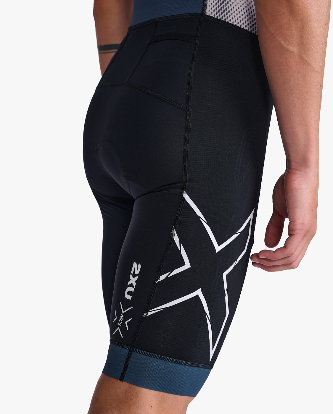 2XU Light Speed Sleeved Trisuit - Cyclop.in