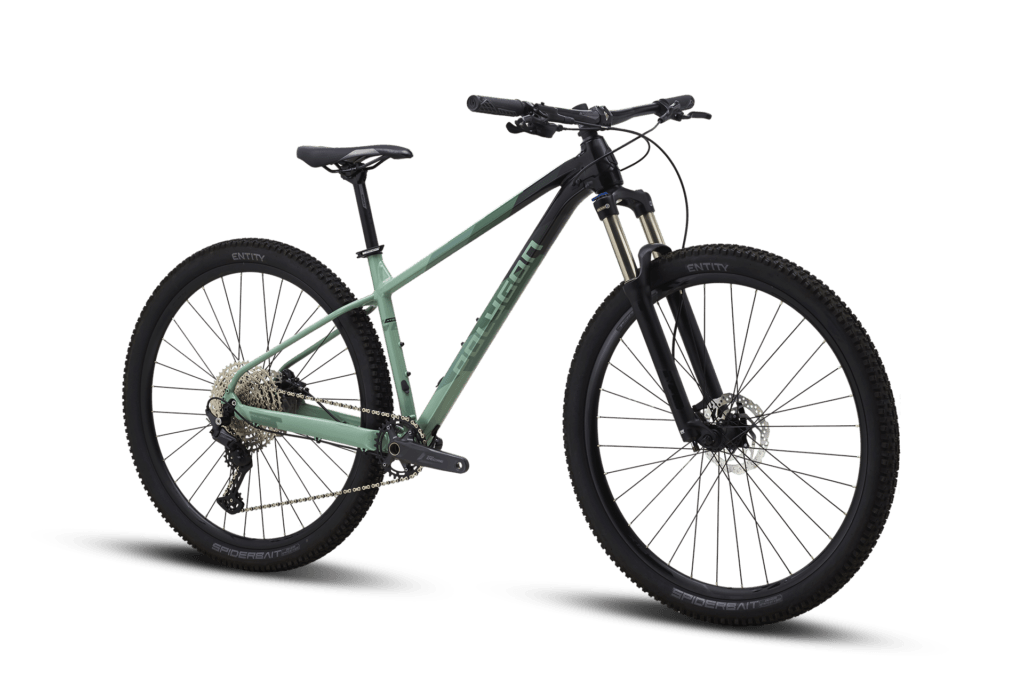 Polygon Xtrada 6 MTB Bicycle (2022) - Cyclop.in