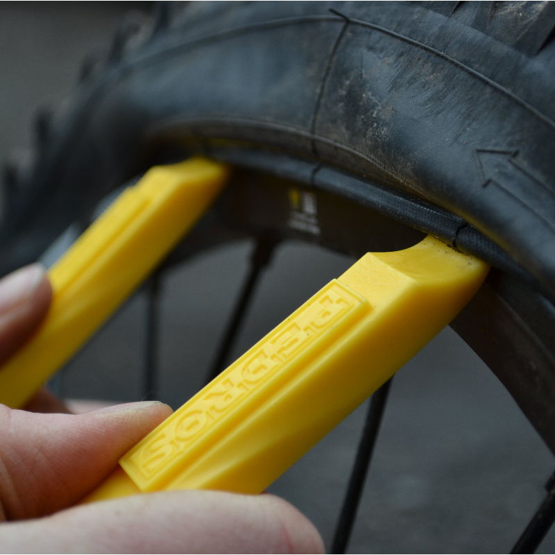 Pedro's Tire Levers - Pair - Cyclop.in