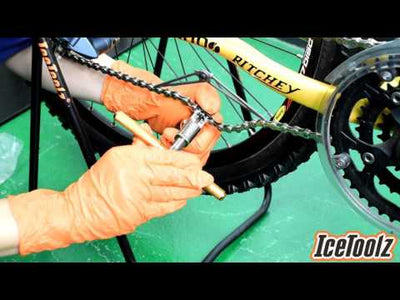 Icetoolz 62B3 Pro Shop Chain Tool for Single Speed - Cyclop.in