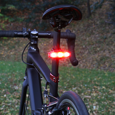 Cateye Tail Lamp VIZ450 - Cyclop.in