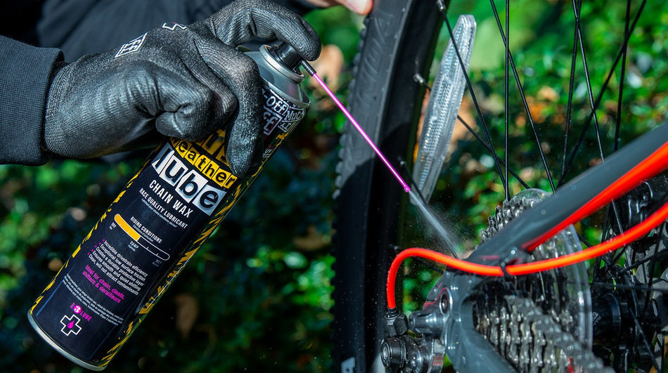 Muc-Off Bicycle Dry Weather Lube Aerosol Spray - 400ml - Cyclop.in